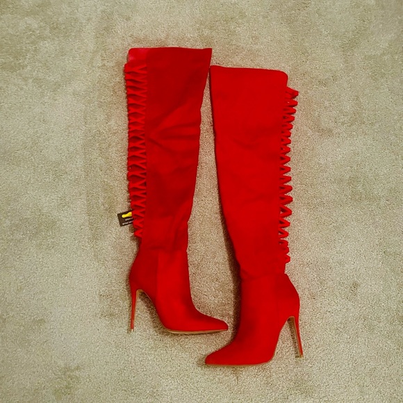 🚨 FN “Endangered” Knee-High Boots - Picture 1 of 4